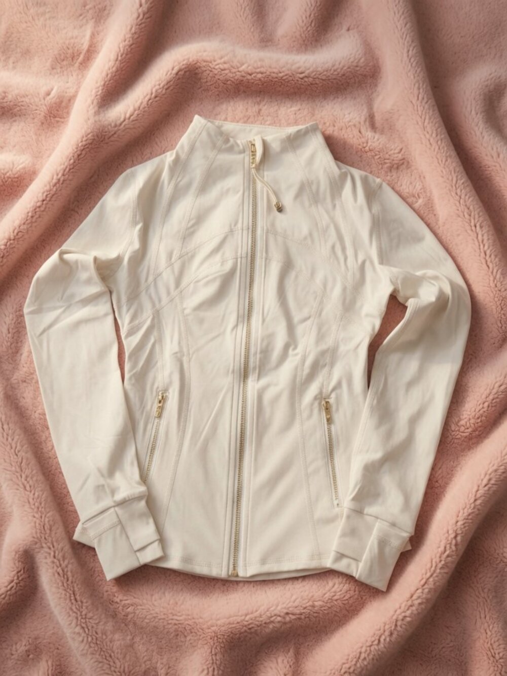 Lululemon Define Set Bone Color - Picture 2 of 4